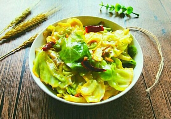 炝炒圆白菜