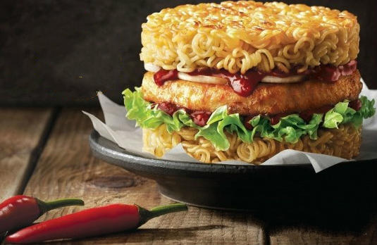 这家店成功的秘诀竟是“奇葩的营销”|饮品报