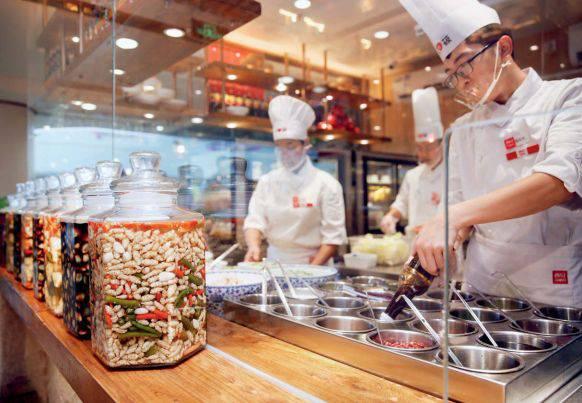 你的客人为什么会对明档厨房买账？|饮品报
