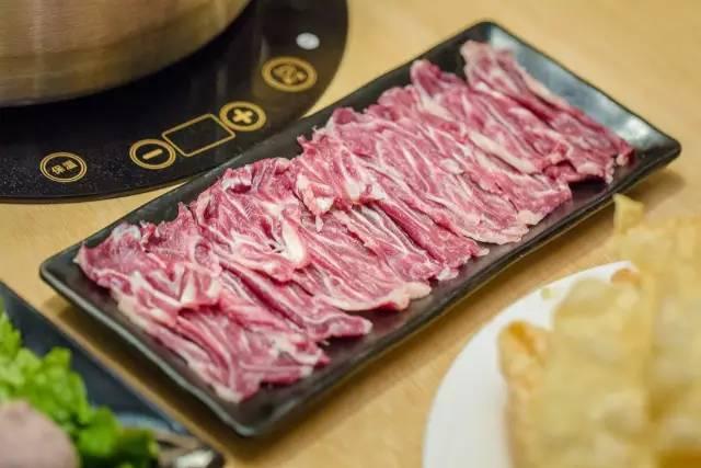 牛肉的“春天”来了：秋冬时节，你吃对牛肉了吗？|饮品报