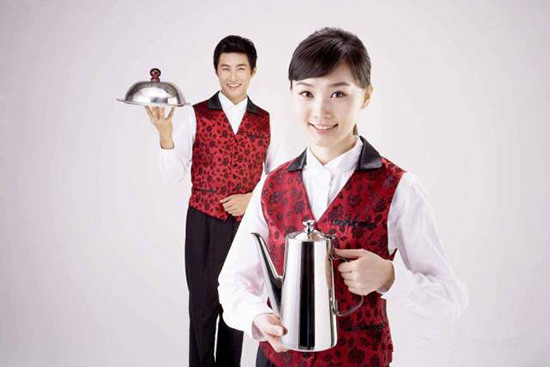 如何通过点单服务员来增加餐厅销售额