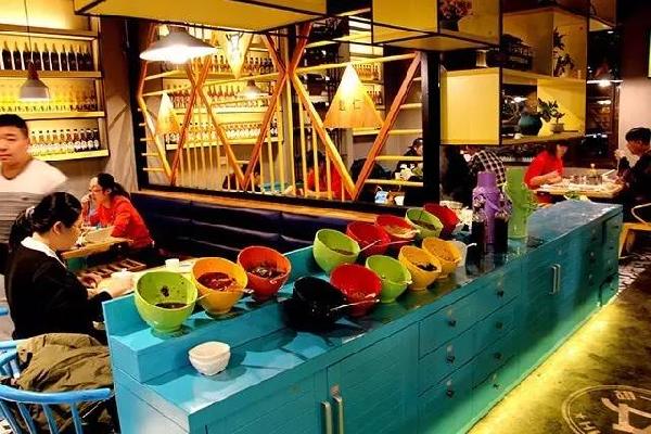 这家店太屌！一天只卖一头牛，售罄就闭店，竟然还爆满！|饮品报