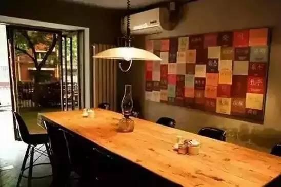 这家30平米小店排队比海底捞还壮观，只因做到了这四点……|饮品报