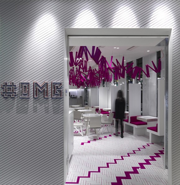 香港有家叫“#OMG”的日本餐厅 走进店里没有一处是直的|饮品报