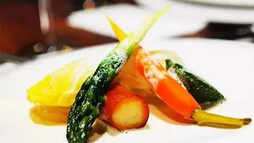 餐厅不赚钱，可能是你的菜单有问题！|饮品报