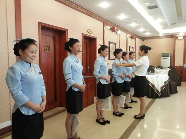 学七招做好内部培训，看餐饮名企如何低成本训导员工|饮品报