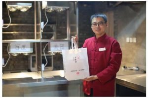 外卖领头羊来了！你的店每月撑死做1万外卖，这家店每月100万起！|饮品报