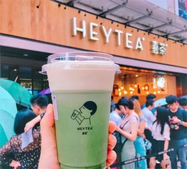 喜茶上海变形记：2018将增部分主题店、“佛系”做外卖|饮品报
