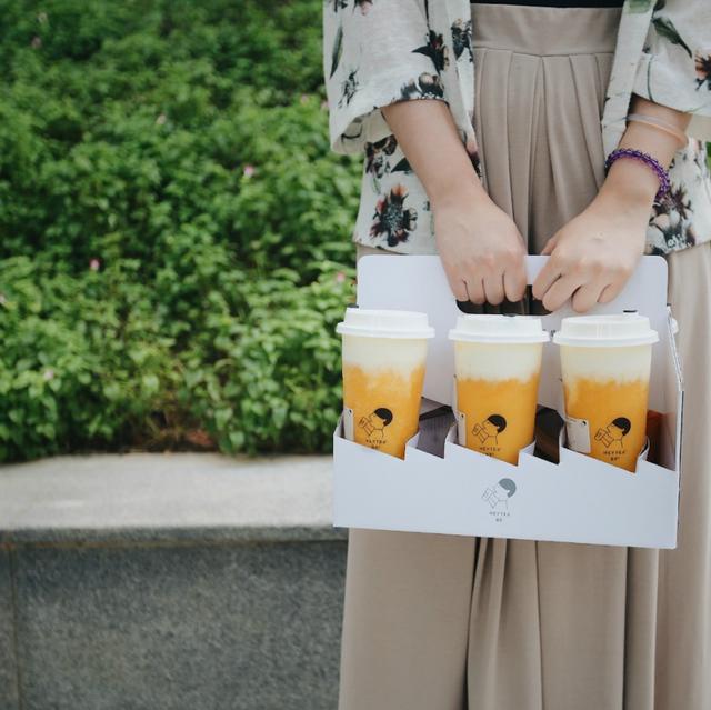喜茶已开通外卖服务足不出户也能HEYTEA 一下|饮品报