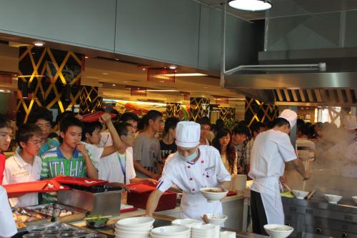 今年前三季餐饮业收入同比增近10%|饮品报
