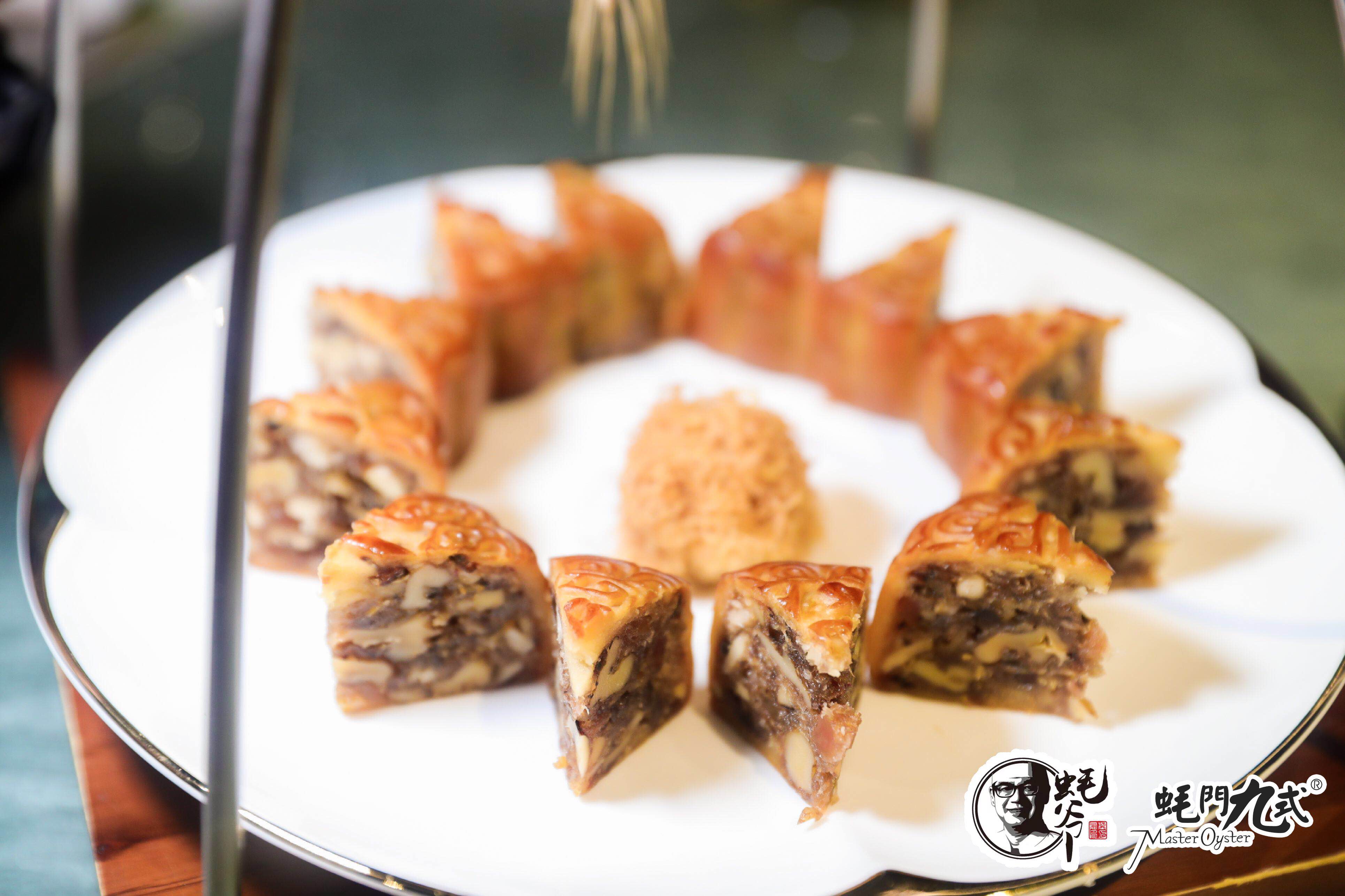 食神酒神罕见联名推荐，蚝爷“金蚝陈皮月饼”有何神奇之处？|饮品报