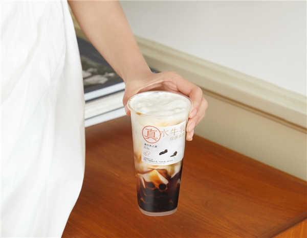 喜茶上新水牛乳双拼波波，带来全新真牛乳风味|饮品报