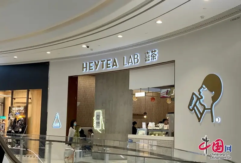 网红品牌集中开业，泸州佳乐世纪城铸就“超级人气引擎”