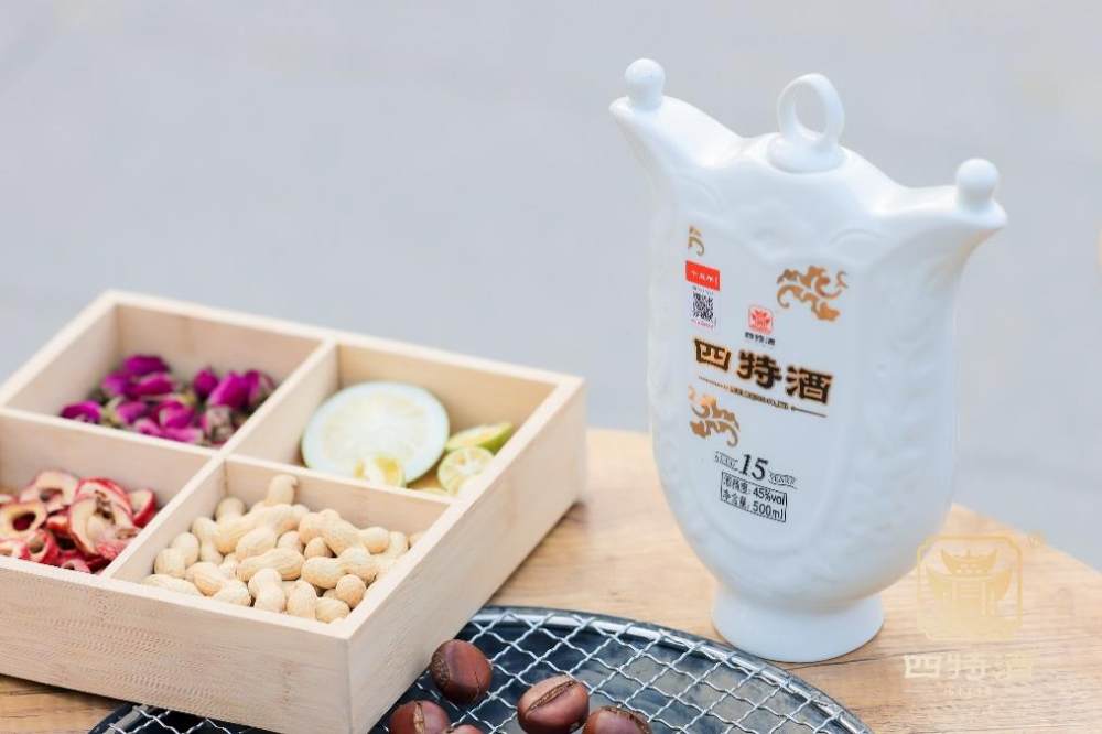 酒香福满——四特用纯粮好酒，喝出美满幸福年|饮品报